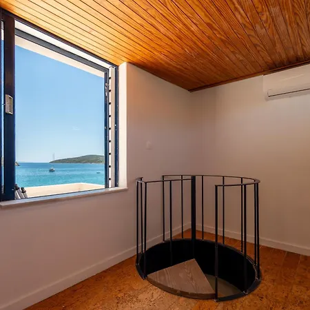 Sea Pearl Front Апартаменты *
