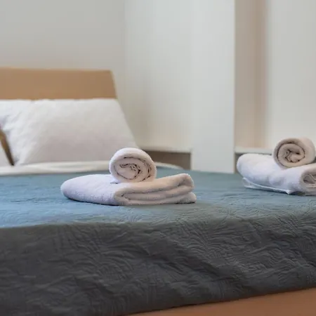 Апартаменты Sea Pearl Front *